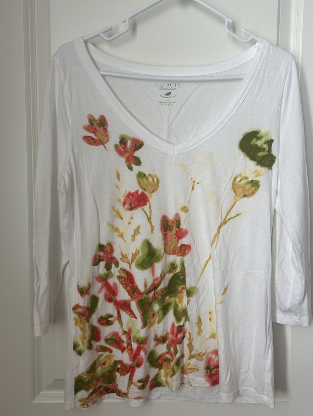 Talbots White V-Neck Long Sleeve Floral Tee